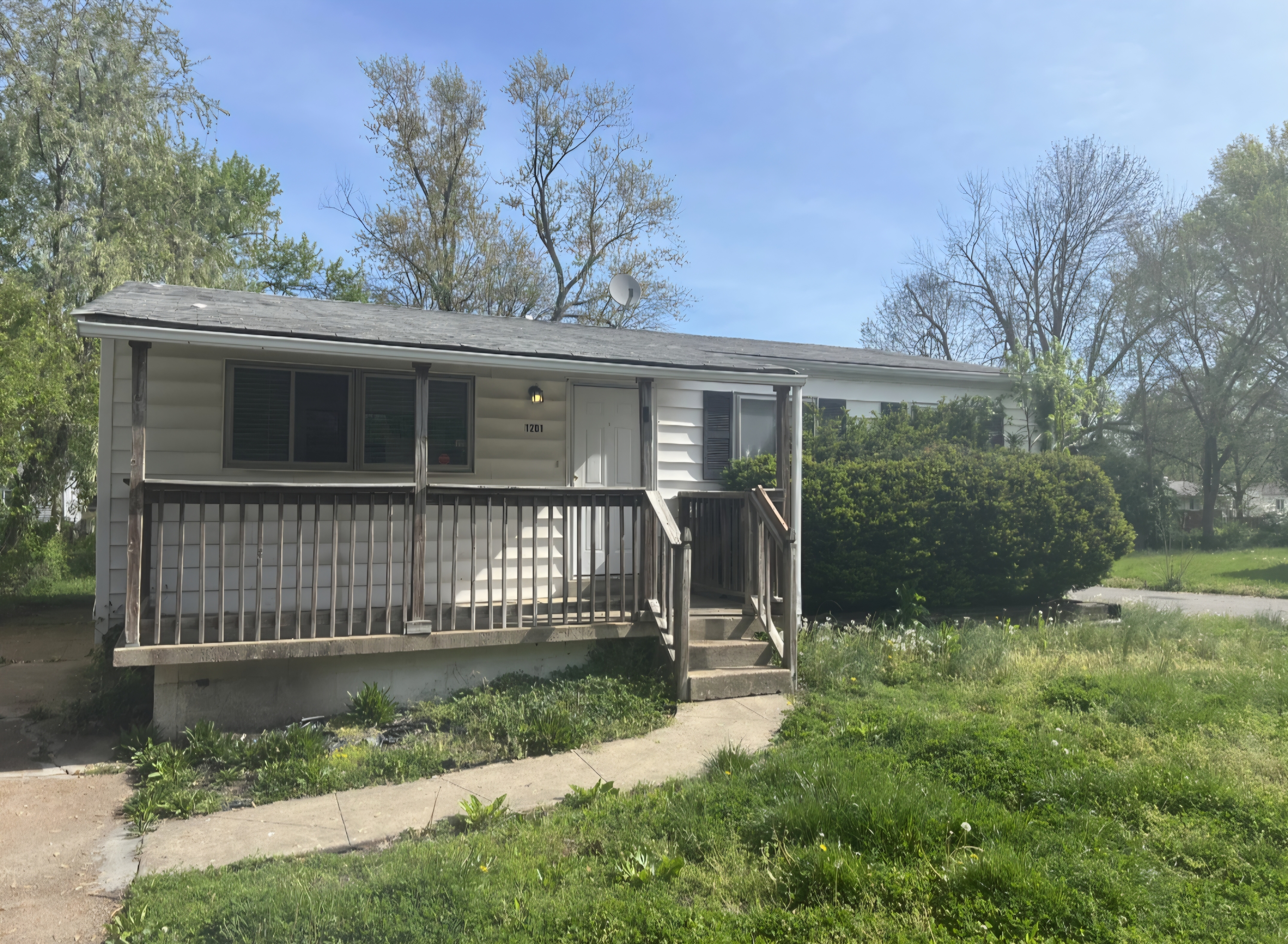 Property main image